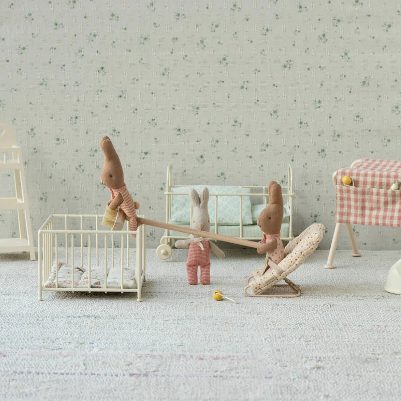 Rabbit - Light Blue check