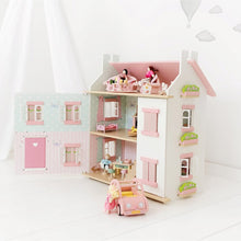 Load image into Gallery viewer, Sophie&#39;s House
